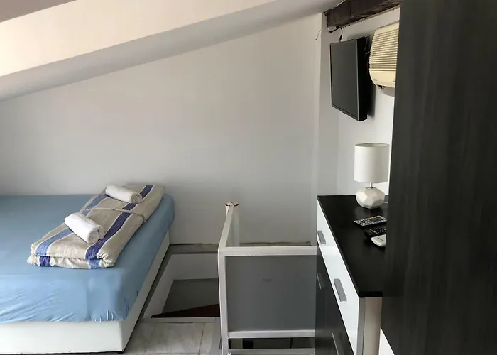 Copacabljaja Apartamento Betina (Sibenik-Knin)